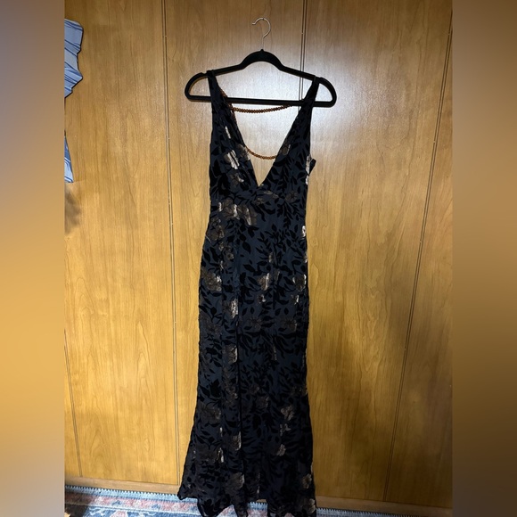 Reformation Hugo Dress - Picture 3 of 7